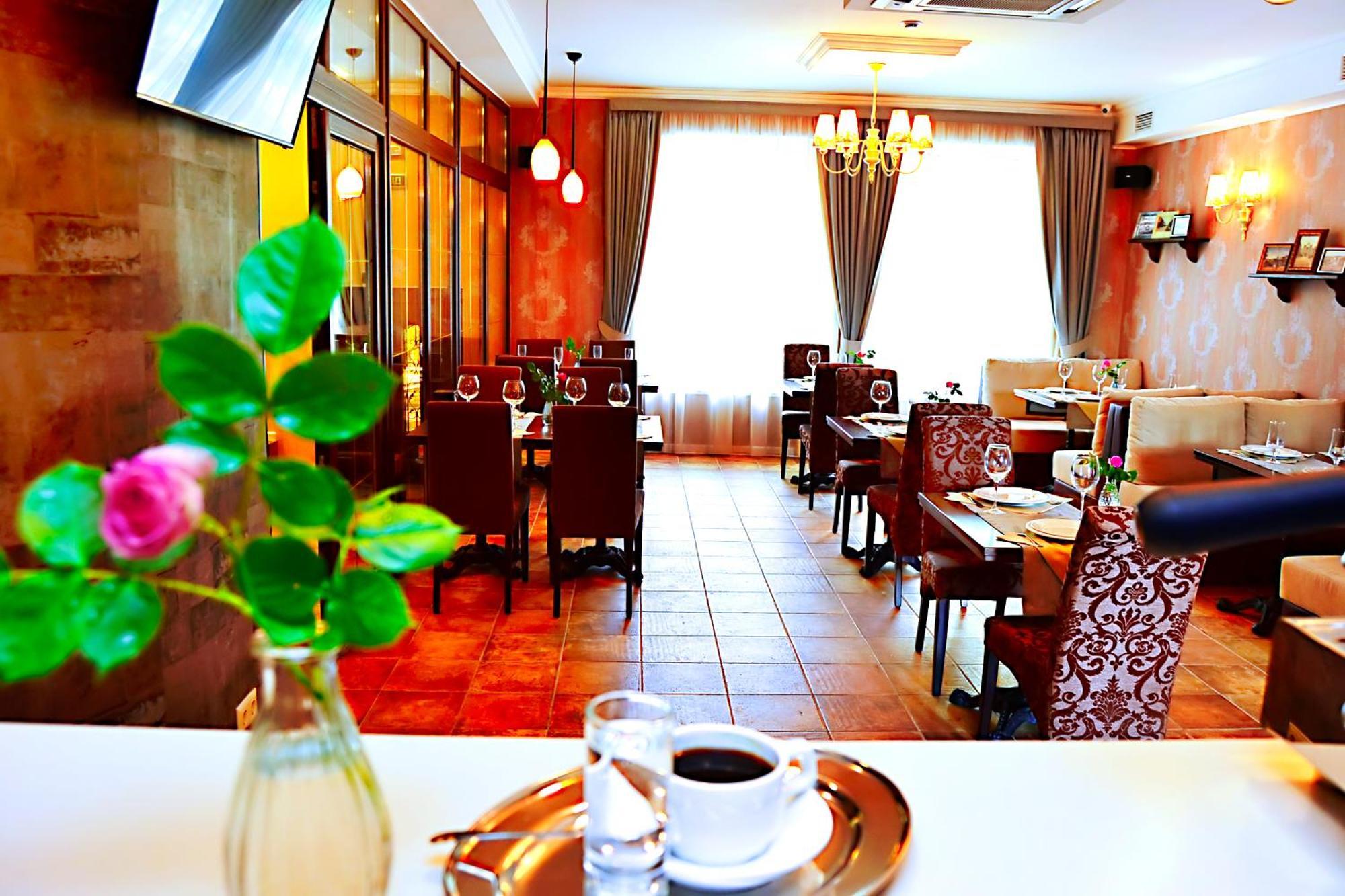 Hotel Ajur Odessa Ngoại thất bức ảnh