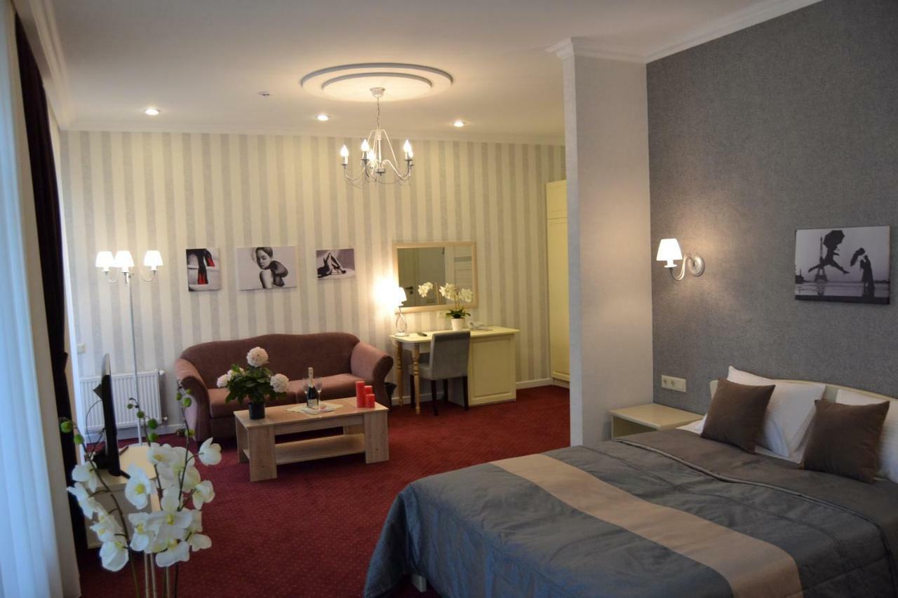 Hotel Ajur Odessa Ngoại thất bức ảnh
