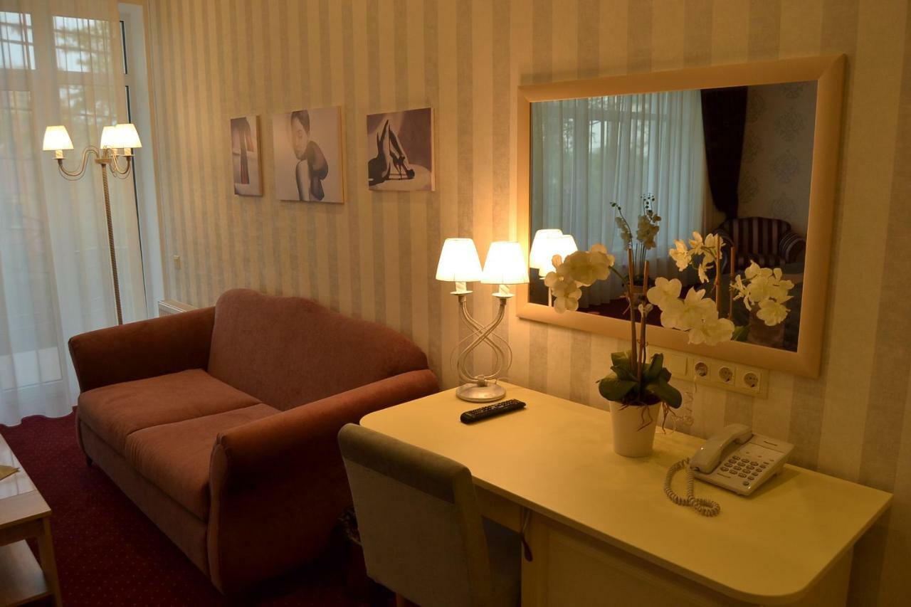 Hotel Ajur Odessa Ngoại thất bức ảnh